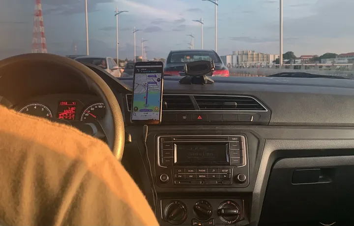 Capa do artigo no Medium