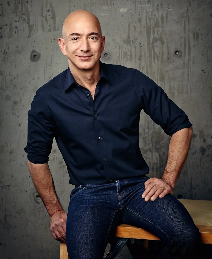A picture of Jeff Bezos, for those who don't know what one of the wealthiest people in the world looks like. 