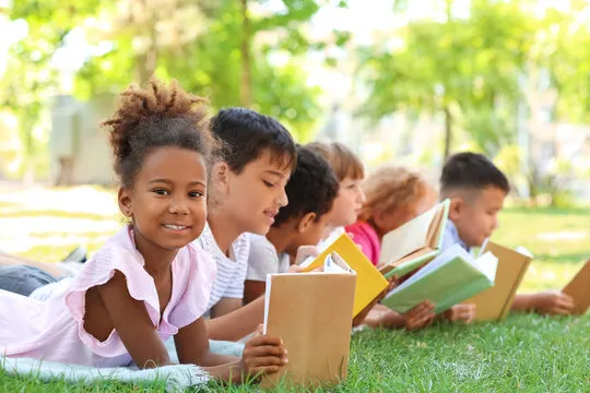 Children reading books