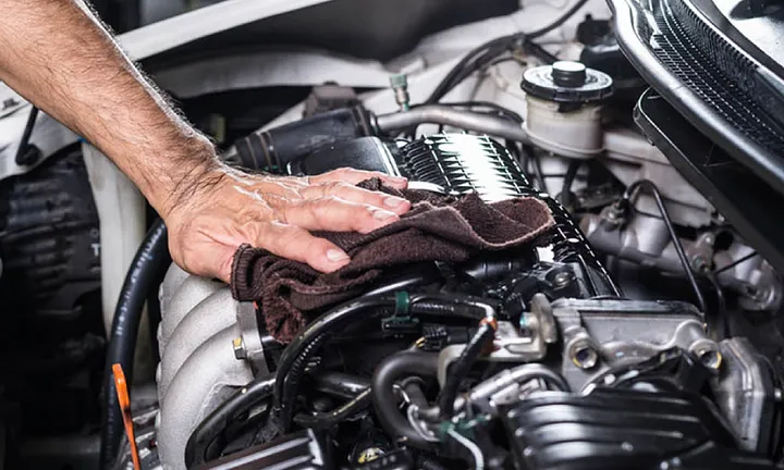 Clean your car’s engine