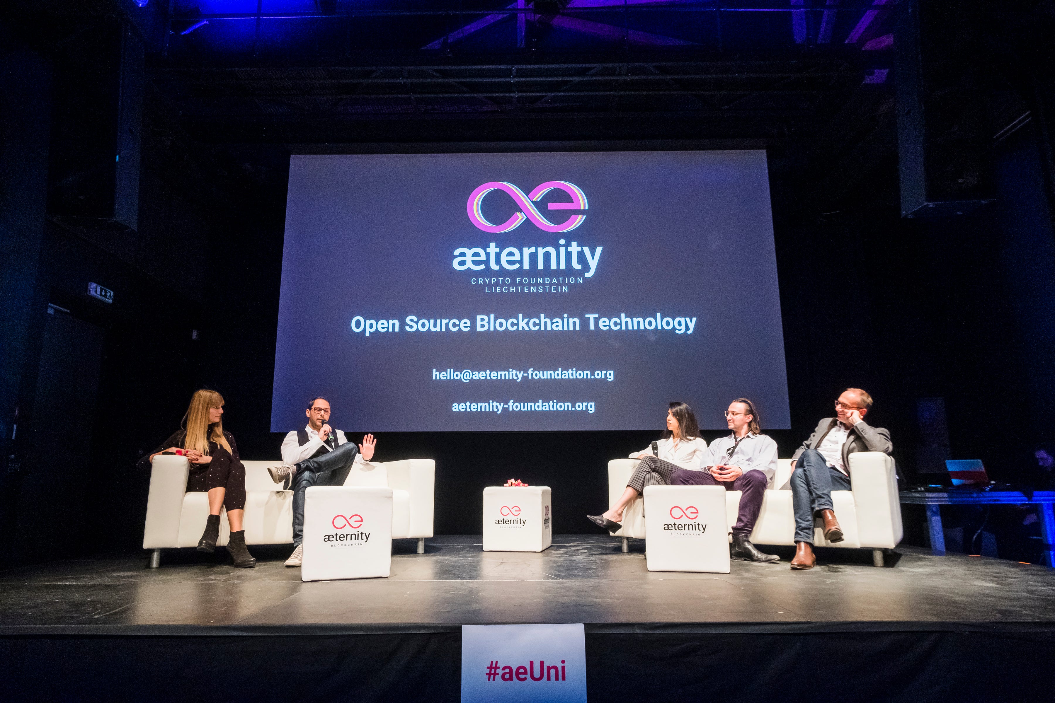 A New Chapter in 2020 — Marion Vogel to pursue new endeavors | by aeternity  Foundation | Medium
