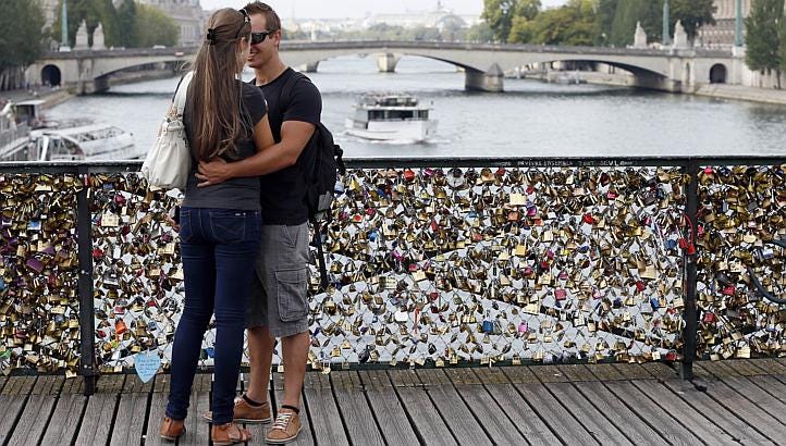 Love Lock Bridge — Favourite place for lovers in paris | by Larue Crandall  | Medium