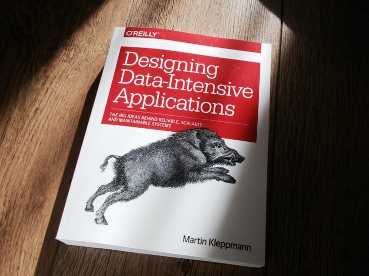 洋書 Designing Data-Intensive Applications Designing Data-Intensive Applications, 2nd Edition [Book]