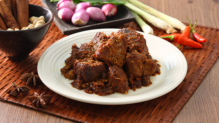 Rendang Makanan Khas Minangkabau - Anisah munawaroh - Medium