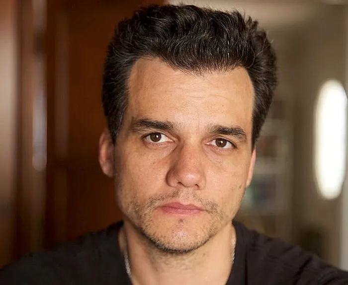 Voices of Brazil — Wagner Moura