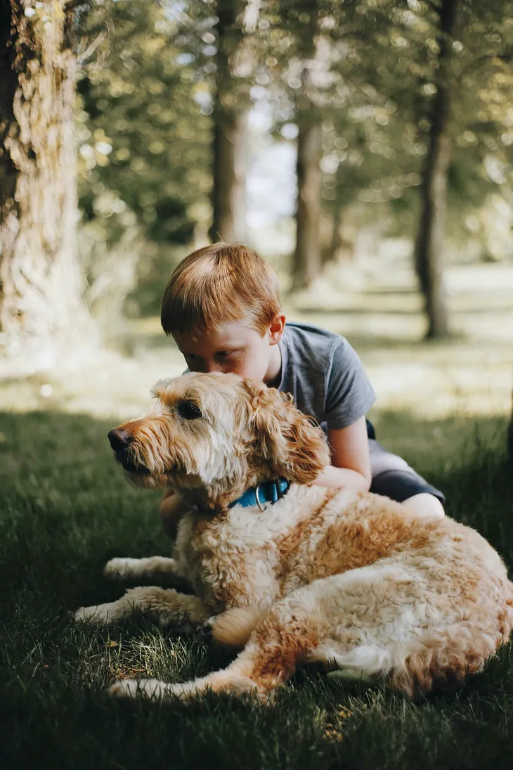 6 Characteristics Of “People Who Love Dogs”