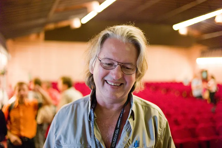 Bruce Sterling visiting Victor Yanukovych. Interview with the father of cyberpunk