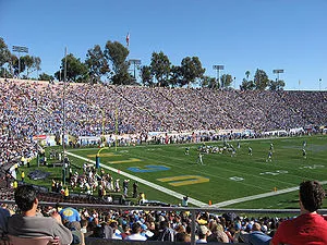 UCLA_vs_Oregon,_Pasadena,_2007