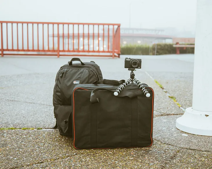 The Ultimate Checklist for Digital Nomads: Must-Have Items for Traveling and Working Remotely.
