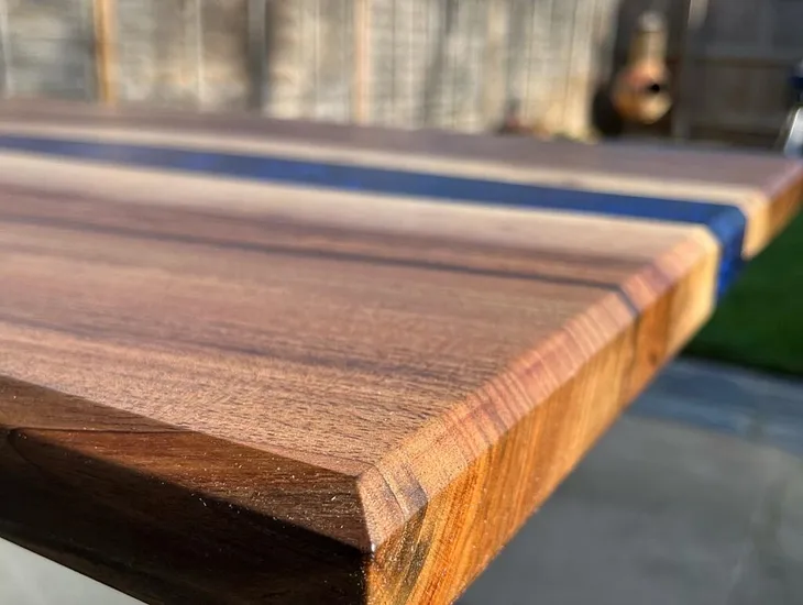 The Perfect Bond: Unveiling the Magic of Epoxy Resin in Wood Table Making