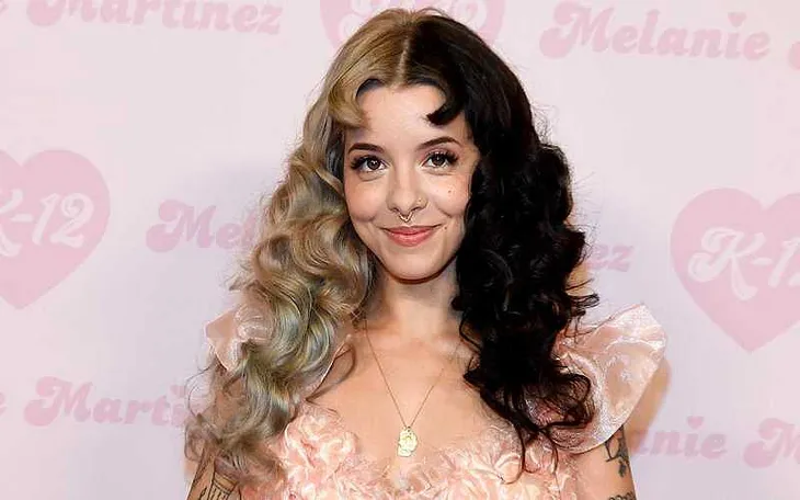 Melanie Martinez Wig