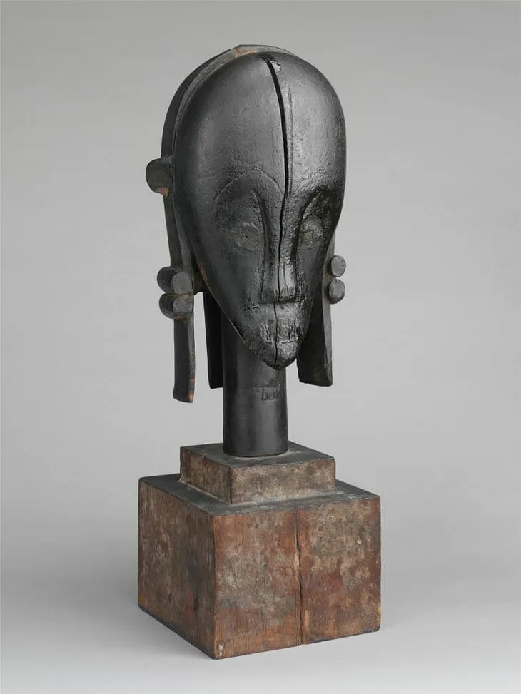 Fang Statuary