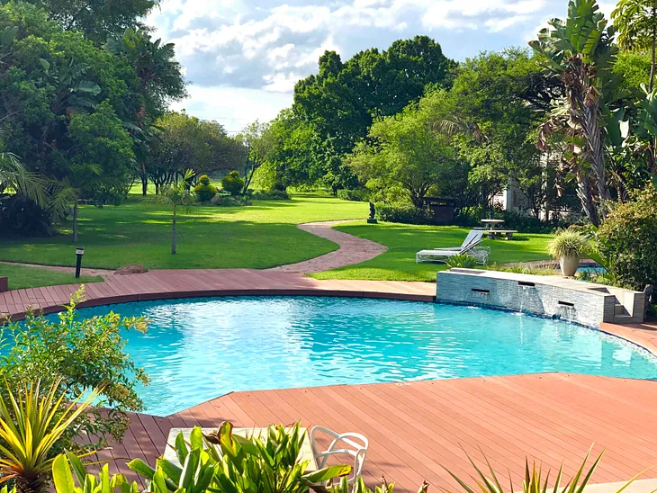 How Do You Vacuum Algae Out Of An Above Ground Pool?