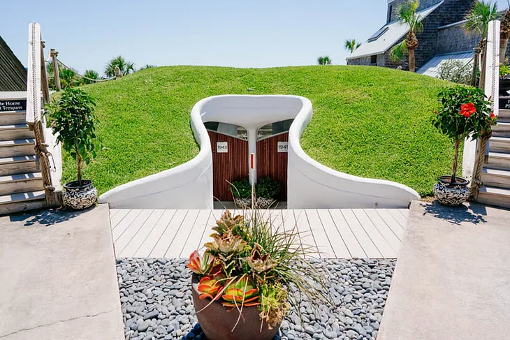 Beachside Bliss: A Florida Home Built Into a Sand Dune