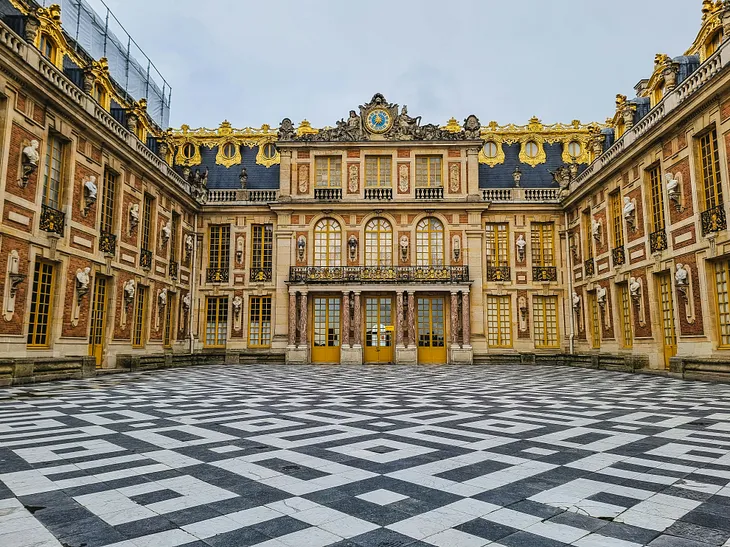 6 Magnificent Global Palaces That Will Leave You Breathles, A must read