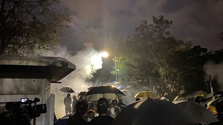 The November 12 clashes at the Chinese University of Hong Kong: An eyewitness view