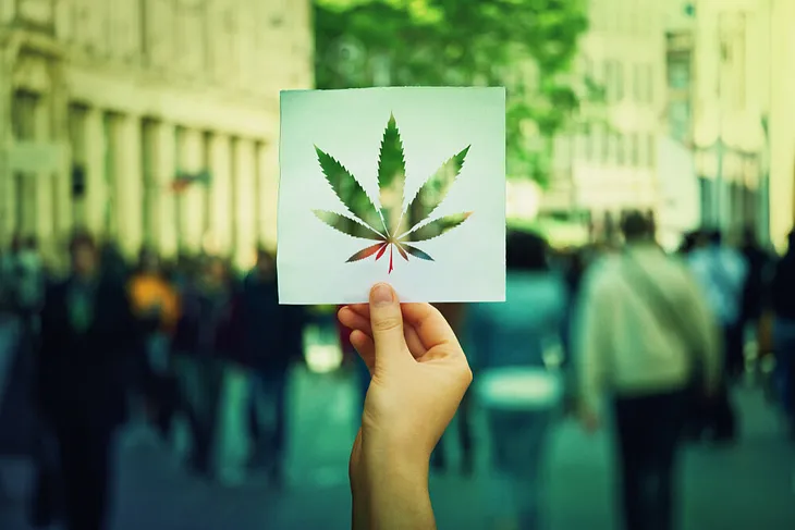 The 5 Crazy Myths about Cannabis You Need to Debunk