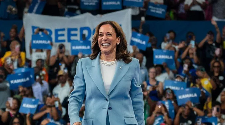 Kamala Harris Leading Donald Trump in National Polls