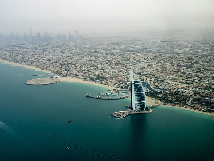 Choosing the Perfect Free Zone for Your Dubai Venture