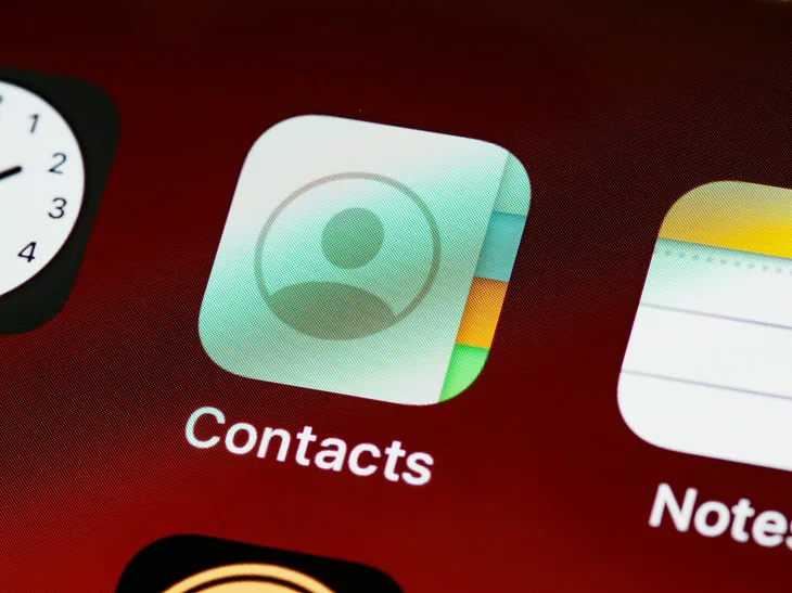 I have deleted eight hundred contacts!!!