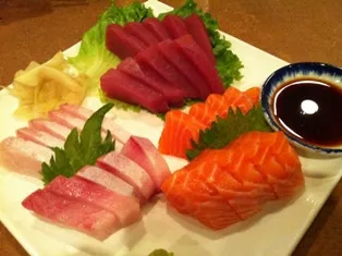 Sashimi and empty stomach