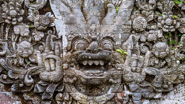 The Weaving of Wisdom: Balinese Heritage, Nature’s Intelligence, and the Harmony of Systems