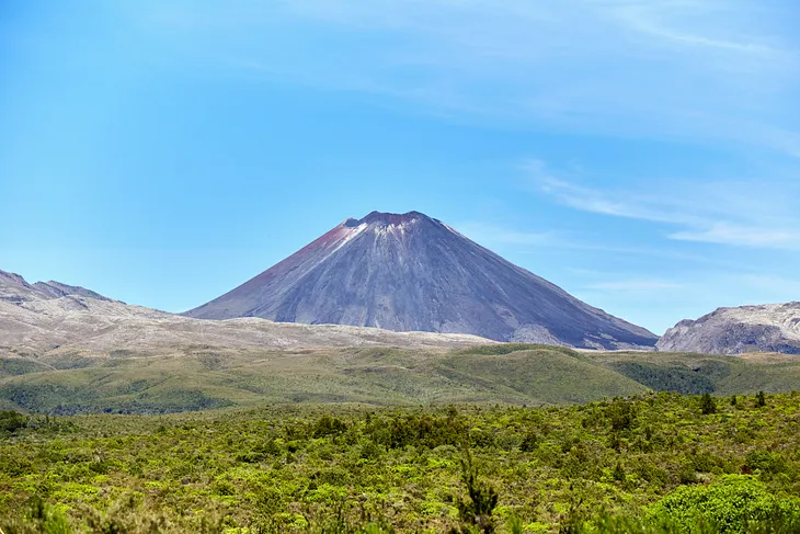 The Māori Chief Who Gifted Three Mountains to the British Crown