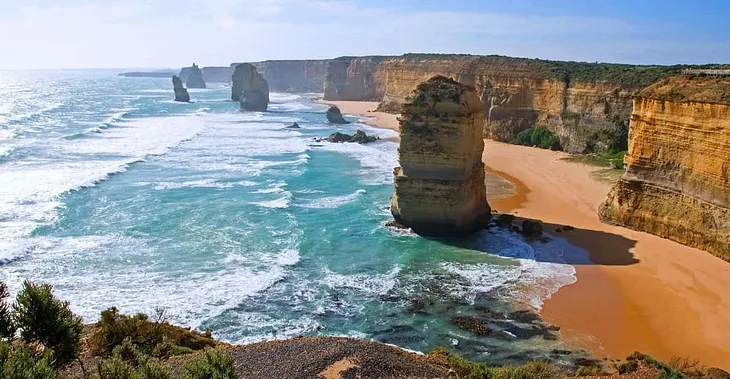 Australia: From Coastline to Vineyards: