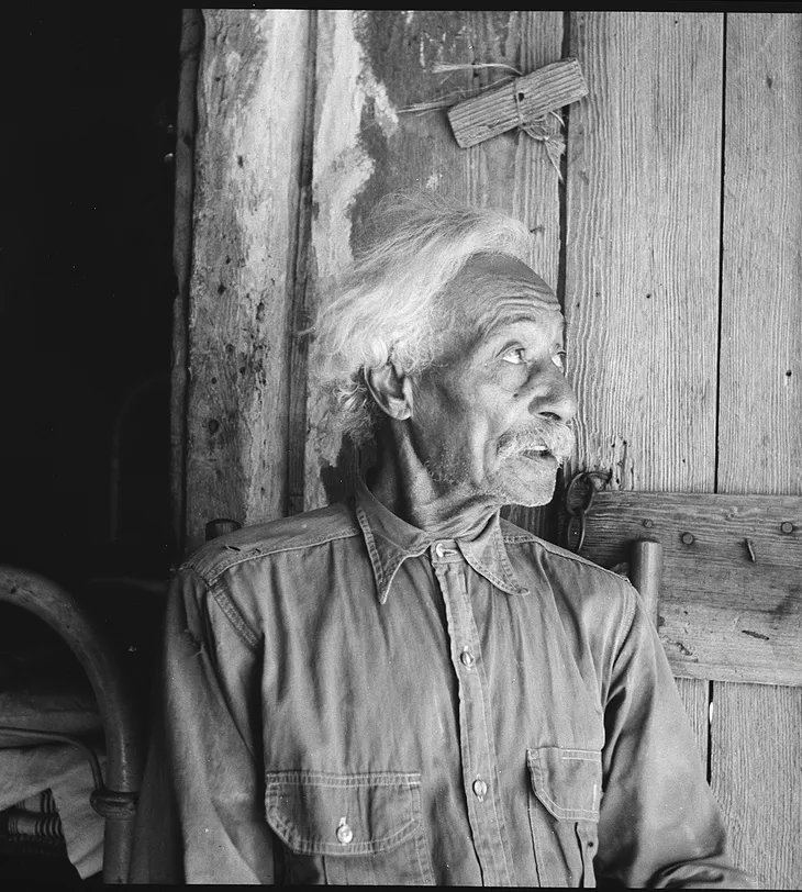 Bob Lemmons in Carrizo Springs, 1936, as taken by Dorothea Lange.