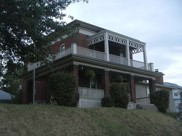 Exploring the Historic Schleifer-McAlpine House