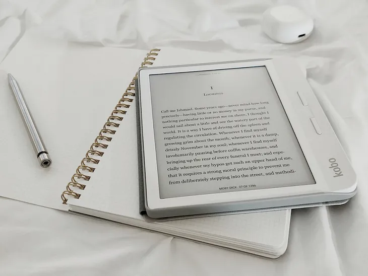 The Digital Shift: How eBooks and Audiobooks are Revolutionizing Our Reading Experience