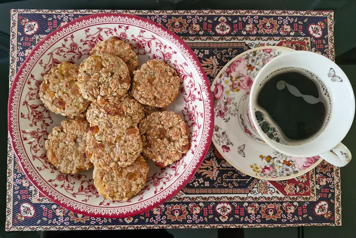 My Favorite Banana Oatmeal Cookies with Raisins