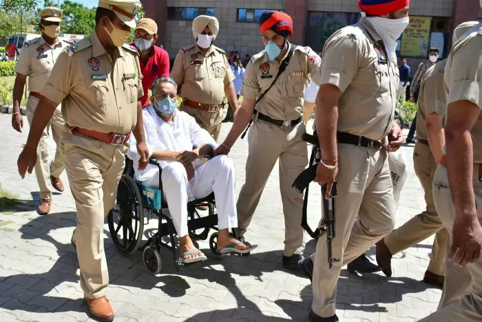 The Contrast Between the British and the Indian Police