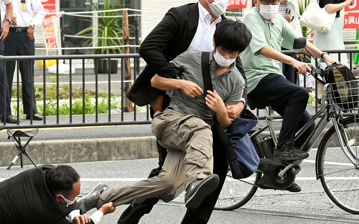 Tweets 7/7&8/2022: The Assassination of Shinzo Abe Shocked Japan