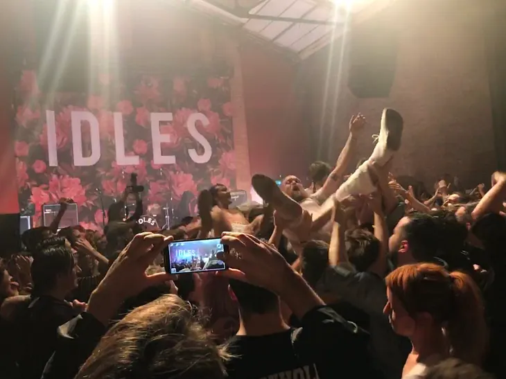 Keep calm & listen to IDLES