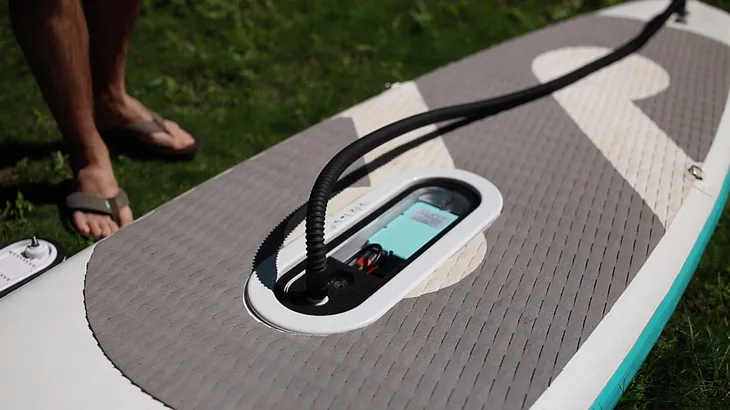 Review: SipaBoard is a Self-Inflating, Motorized SUP