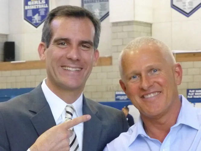 The Show Pony and The Pilotfish,
How Eric Garcetti and Mike Bonin Made Most of LA Hate Them.