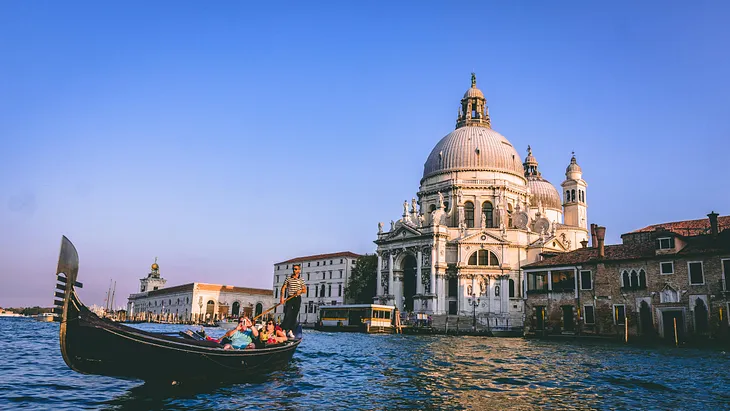 Exploring Venice: A Comprehensive Guide for Travelers