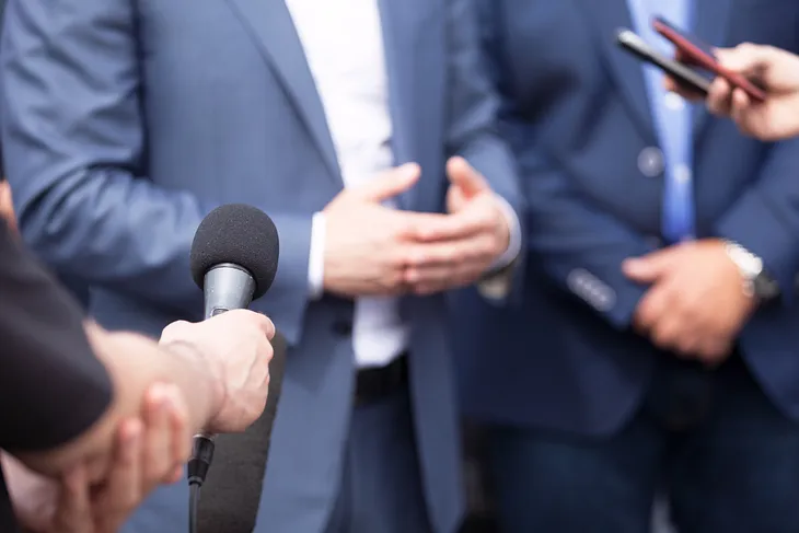 10 Do’s and Don’ts of Media Interviews