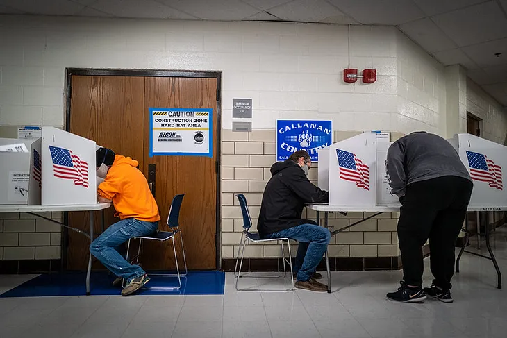 Election Day 2020 — Voters in Des Moines precincts 44, 58 and 59 cast their ballots at Callanan Middle School