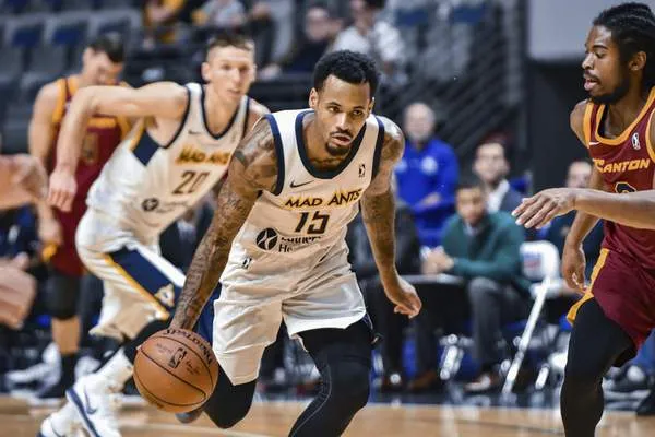 Fort Wayne Mad Ants utilizing positionless basketball to excel on both ends of the court