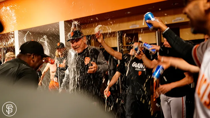 Bruce Bochy Wins His 100th Game as Manager of the SFGiants