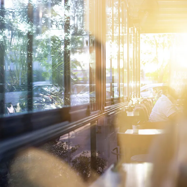 How the sun’s rays illuminate the coffee shop