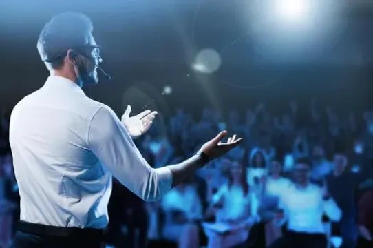 The 3-Step Framework to Express Yourself Clearly Like the Top 1% Do