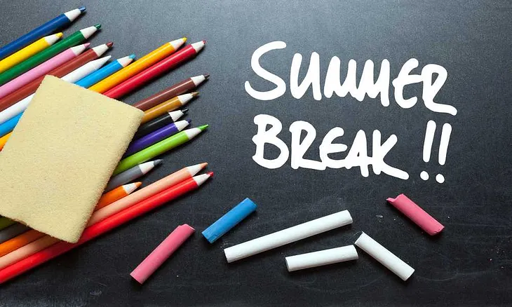 Do Colleges Have Summer Break? [Know About Summer Break]