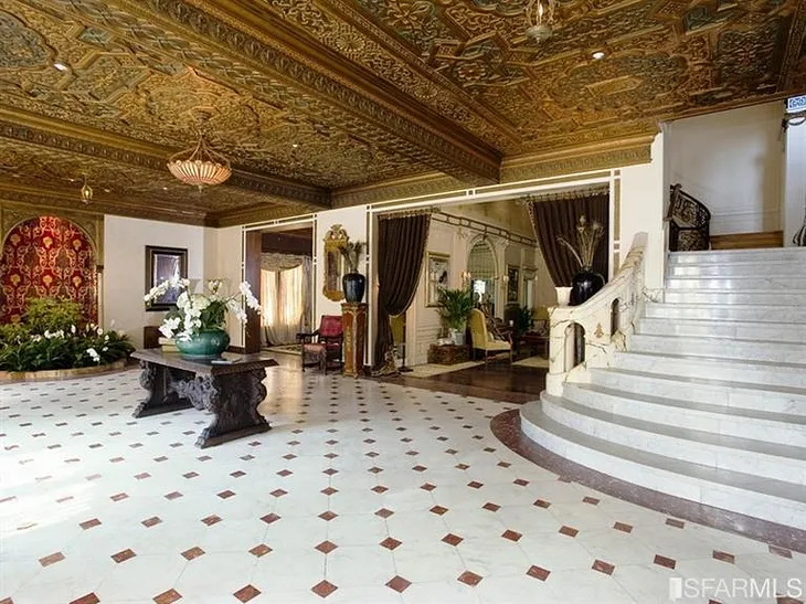 This Decadent Mansion in San Francisco’s Cow Hollow is the Definition of Opulence