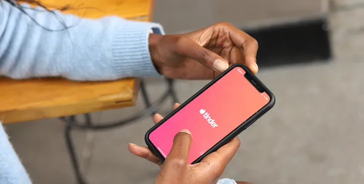 The Secret to Going from 0 to 50+ Likes a Day on Tinder