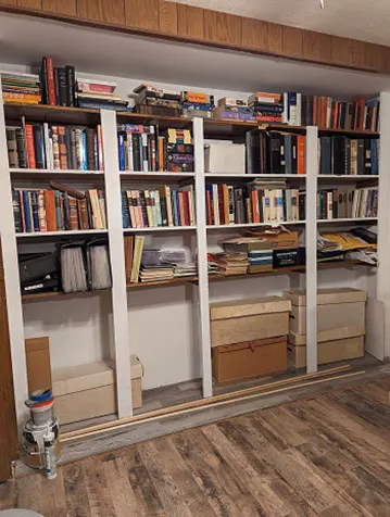 Building a Bookshelf from Repurposed Materials