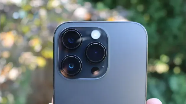 Samsung may beat the iPhone camera