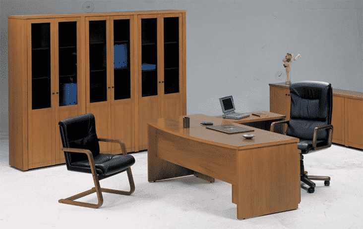 How Office Table and Chair Impact Employee Productivity